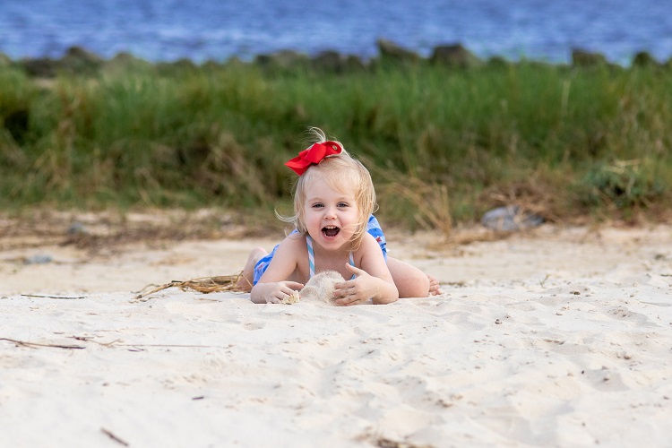 Juegos infantiles en la playa - El Jardín de Venus