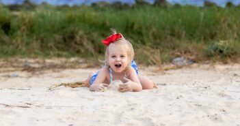 Juegos infantiles en la playa - El Jardín de Venus